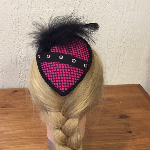 Pink and black fishnet Fascinator - Picture 2 of 8